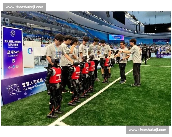 清华火神队摘冠 2025 世界人形机器人运动会测试赛