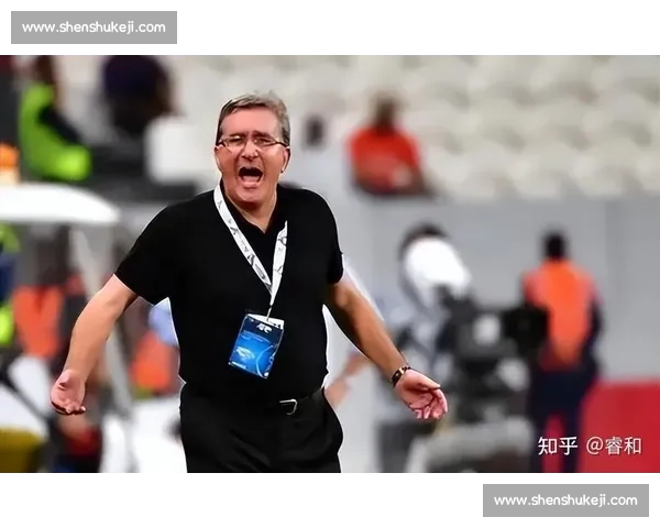 伊万黯然下课无人送，国足新帅三选一：无履历教头临危受命引争议